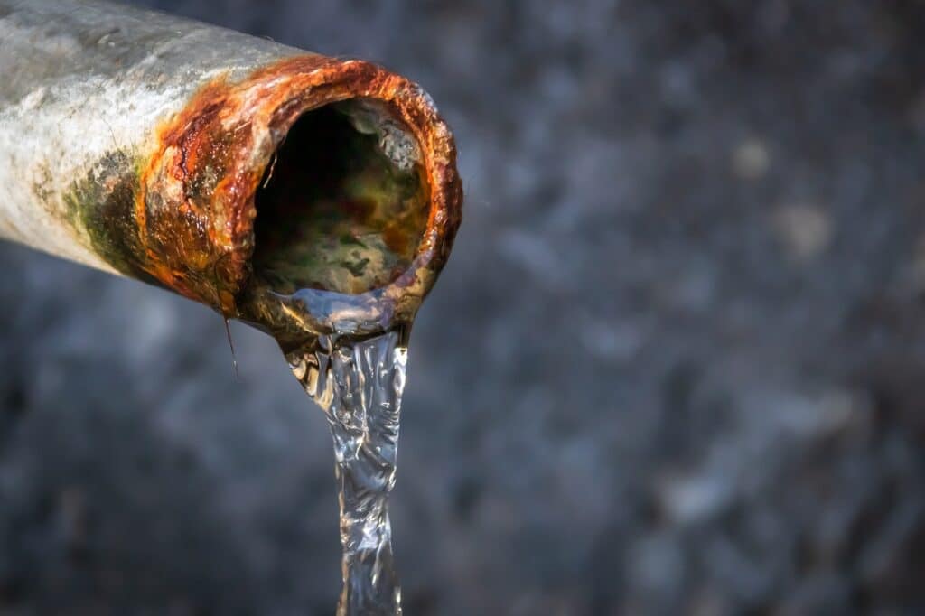 evitar la corrosión en tuberías de agua potable